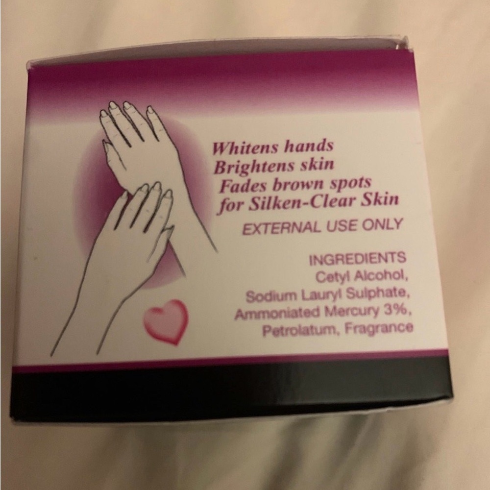 Silken Deluxe Bleaching Cream Toner - Pink/White - Picture 5 of 5